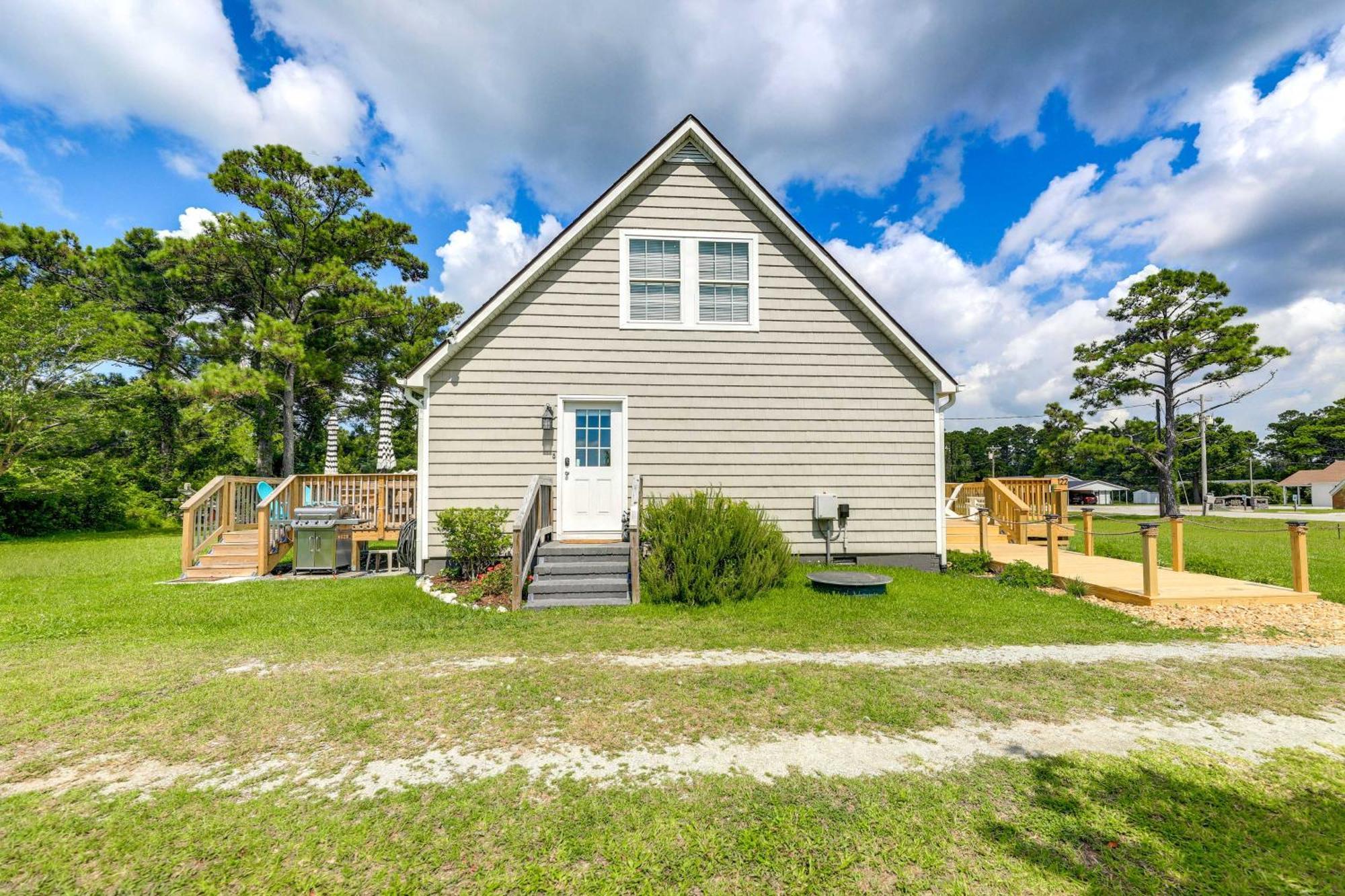 The Willowberry House With Deck And Grill! Harkers Island Kültér fotó